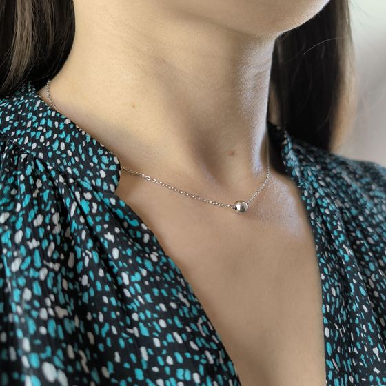 Silver necklace without stones