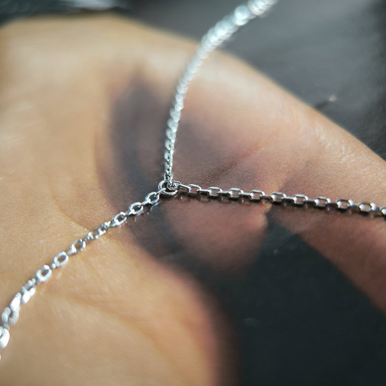 Silver necklace without stones