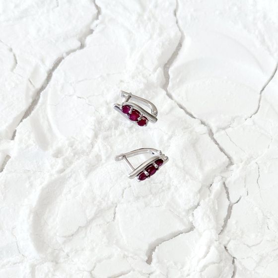 Срібні сережки з рубіном 1.483ct