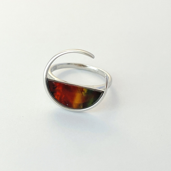 Silver ring with ammolite