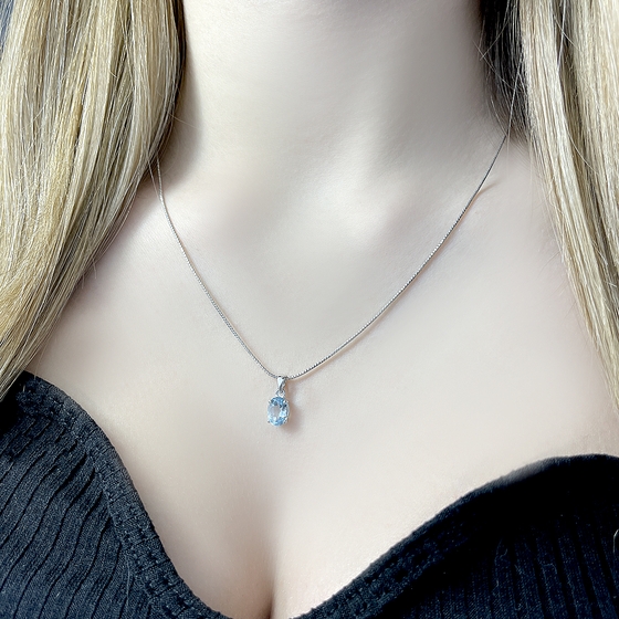 Срібна підвіска з топазом 1.51ct