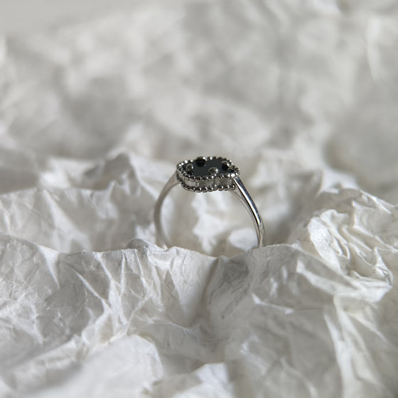 Silver ring with onyx and cubic zirconia