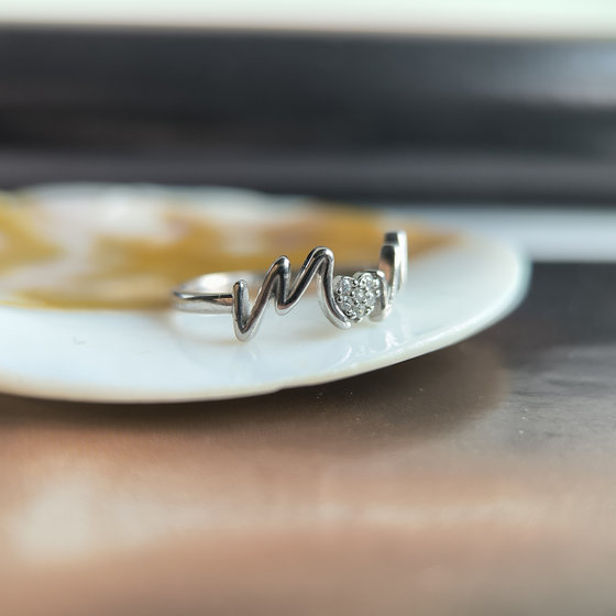 Silver ring with cubic zirconia