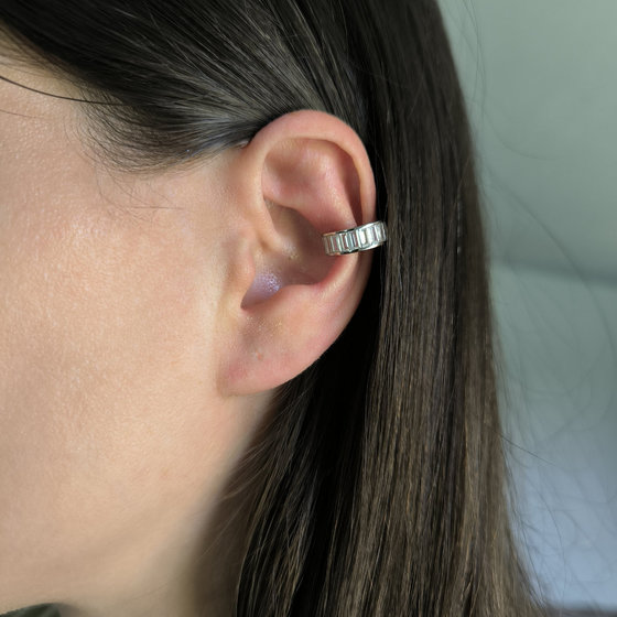 Silver earrings with cubic zirconia