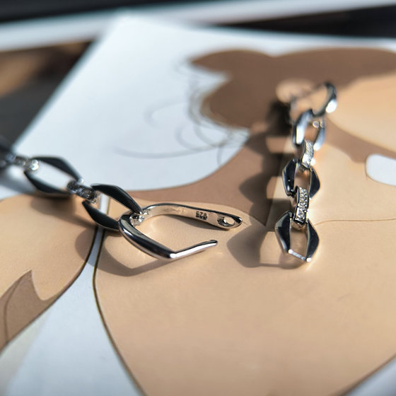 Silver earrings with cubic zirconia
