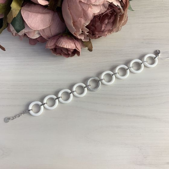 Silver bracelet with ceramics