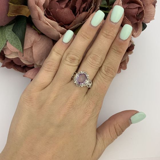 Серебряное кольцо с аметистом 2.333ct