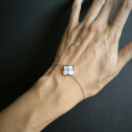 Silver bracelet with ceramic and cubic zirconia