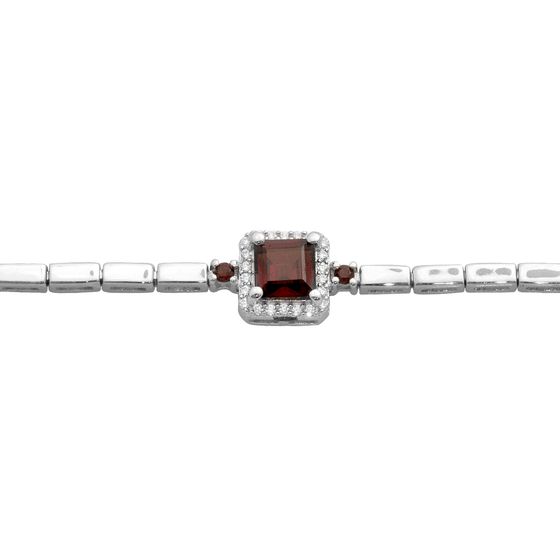 Silver bracelet with a garnet
