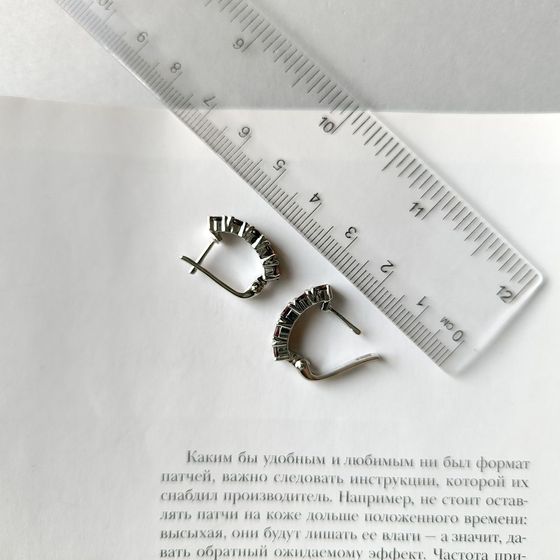 Срібні сережки з гранатом 3,2 карата
