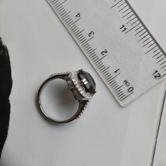 Серебряное кольцо с раухтопазом (дымчатым кварцем) 5.457ct, фианитами