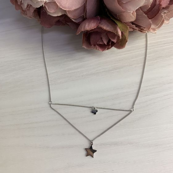 Silver necklace without stones