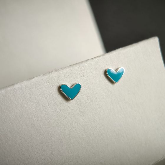 Silver earrings with yemallu
