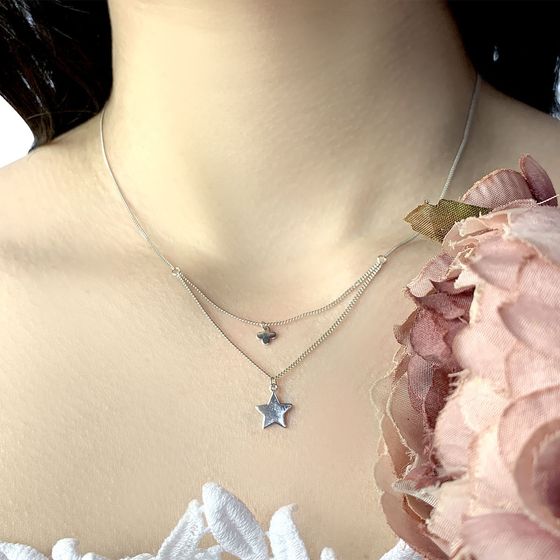Silver necklace without stones
