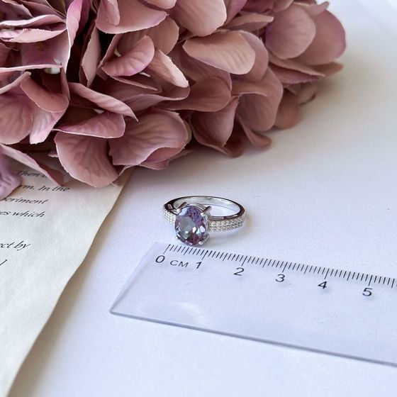 Silver ring with alexandrite