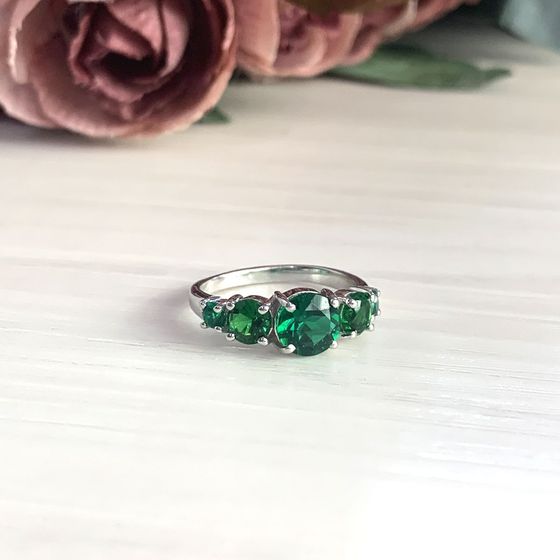 Срібна каблучка зі смарагдом nano 1.9ct