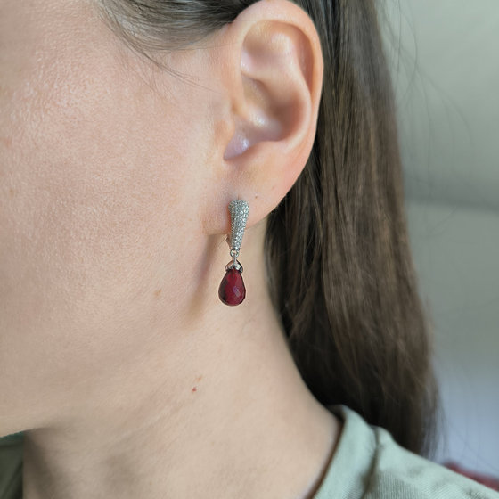 Серебряные серьги с гранатом nano 6.583ct, фианитами