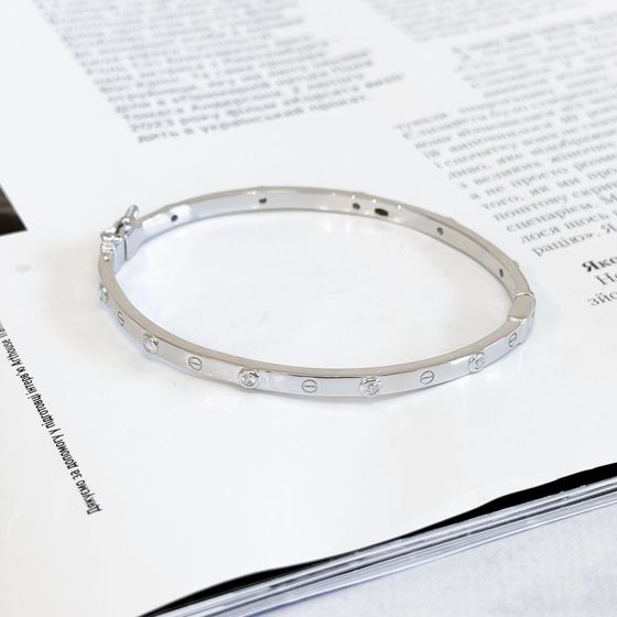 Silver bracelet with phianites