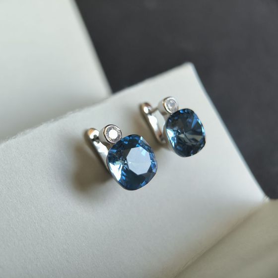 Silver Earrings with Fianites