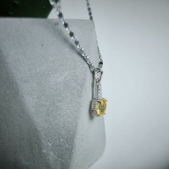 Silver Pendant with Citrine (nano)
