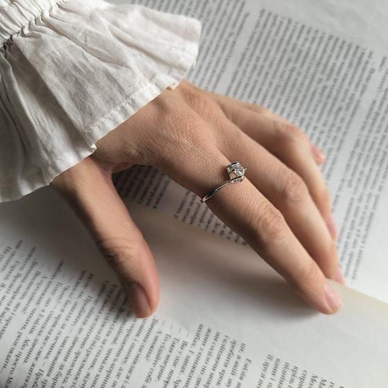 Silver ring with cubic zirconia