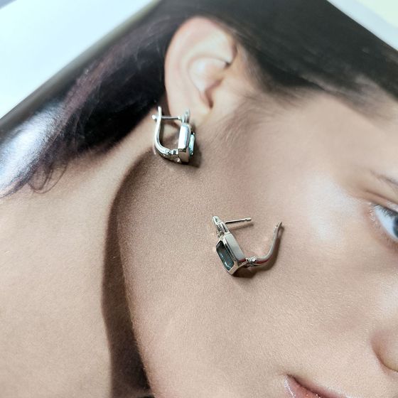 Silver earrings with London Blue topaz (2.883 ct)