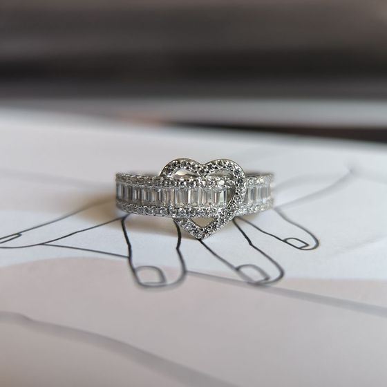 Silver Ring with Fianites