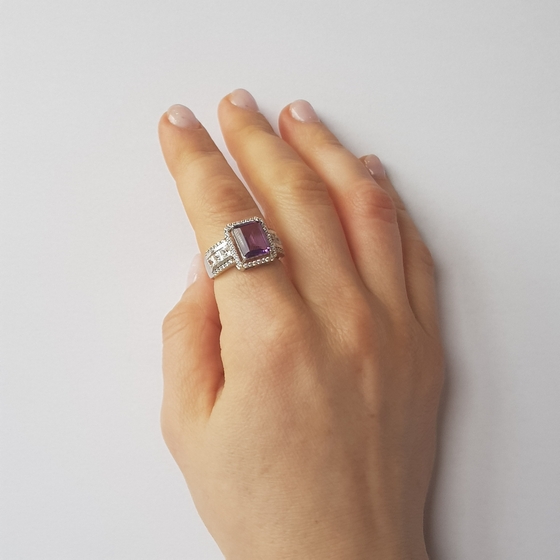 Silver ring with amethyst