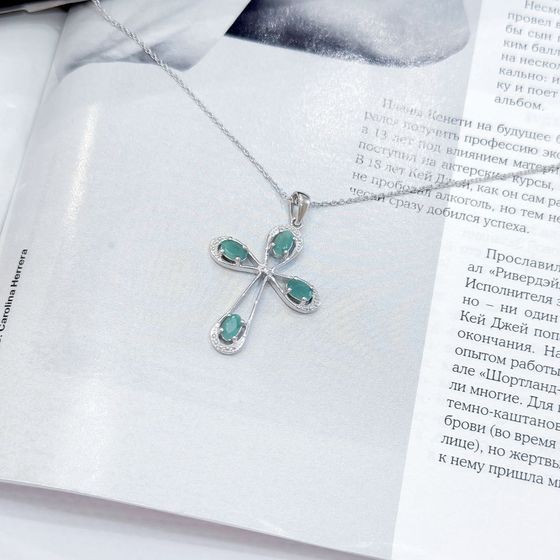 Срібне кольє зі смарагдом 0.879ct