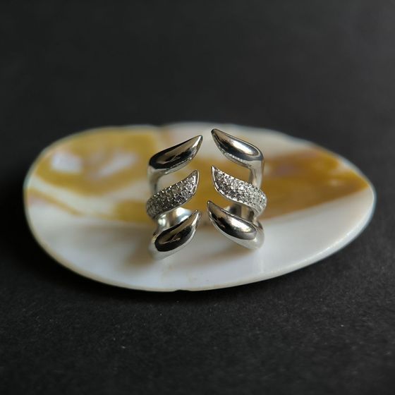 Silver Ring with Fianites