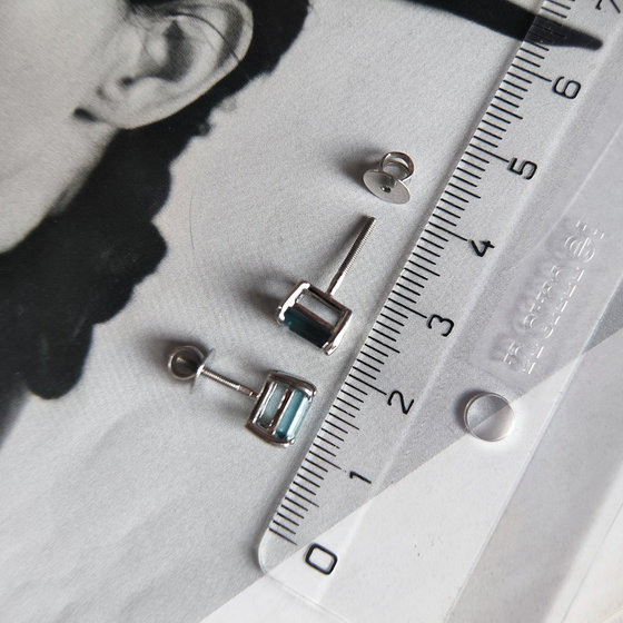 Срібні сережки з топазом Лондон Блю 1.8ct