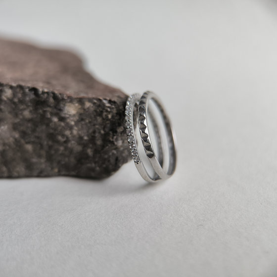 Срібна каблучка з фіанітами 0.29ct