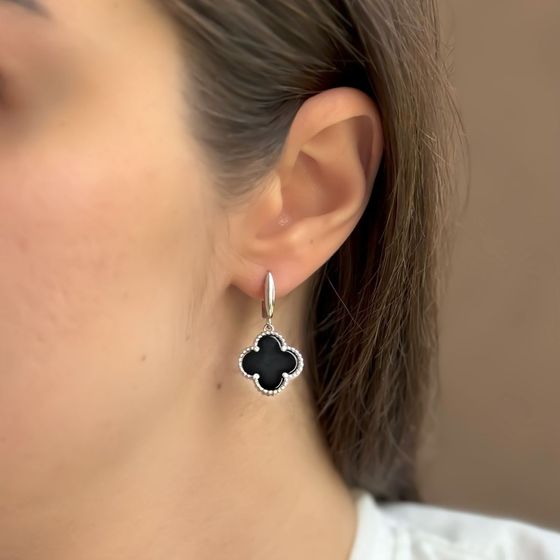 Silver earrings with onyx