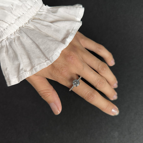 Silver ring with cubic zirconia