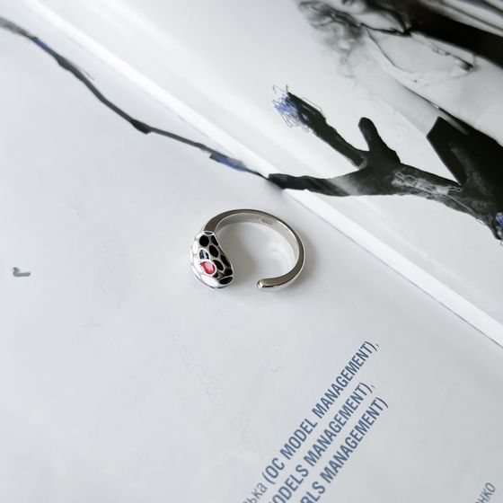 Silver ring with semalloy