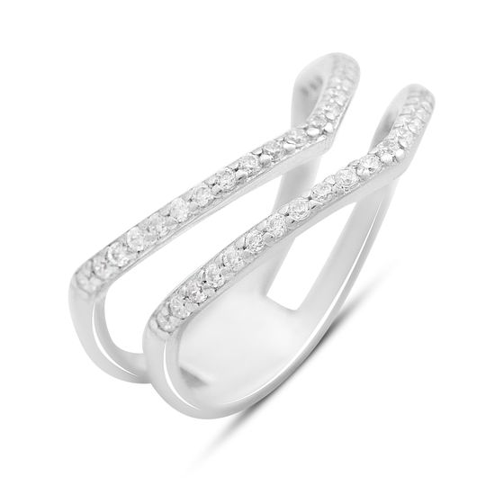 Silver ring with cubic zirconia