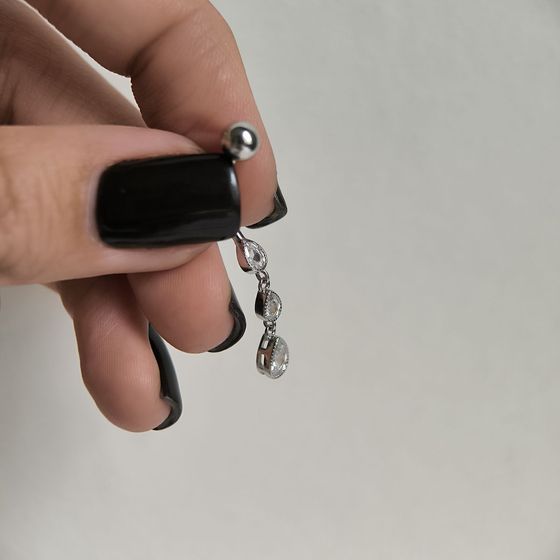 Silver piercing with phianites