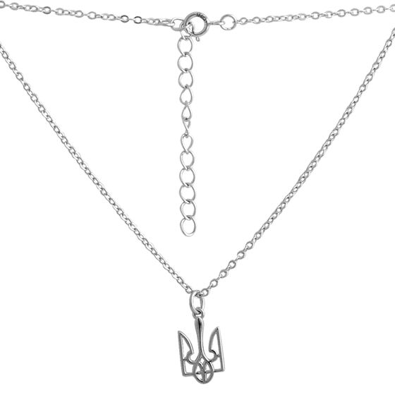 Silver necklace without stones