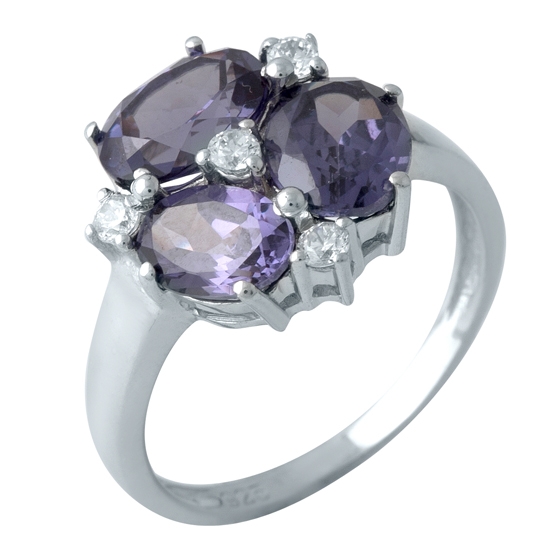 Silver ring with alexandrite