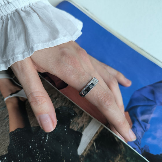 Silver ring with cubic zirconia