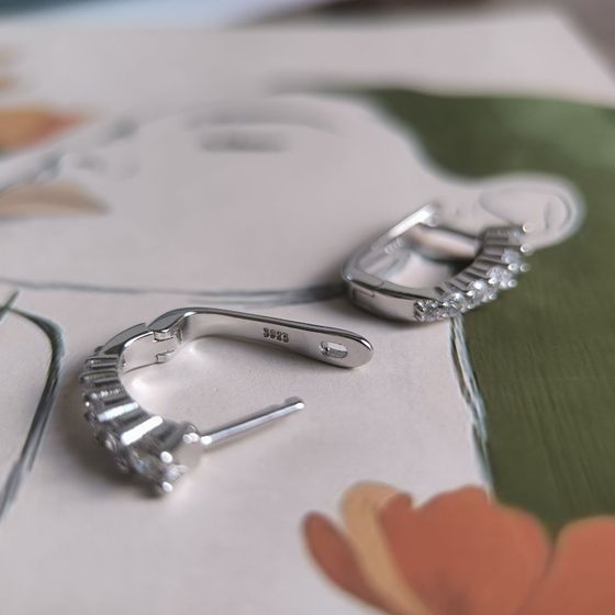 Silver Earrings with Fianites