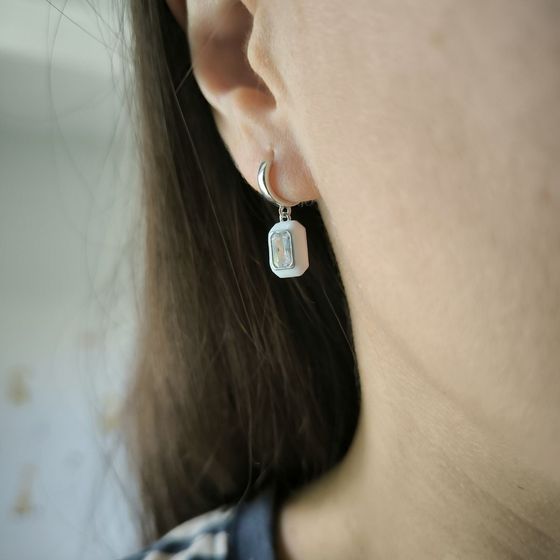 Silver earrings with phianites, semallu