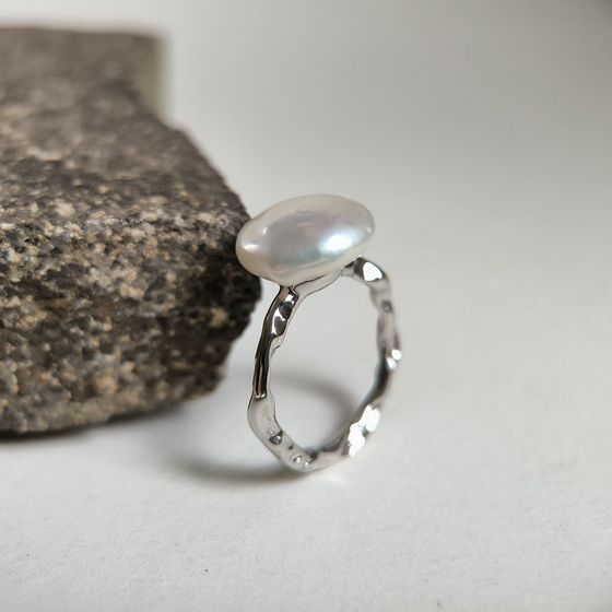 Silver ring with baroque pearls