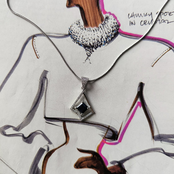 Silver pendant with 1.859ct sapphire, cubic zirconia