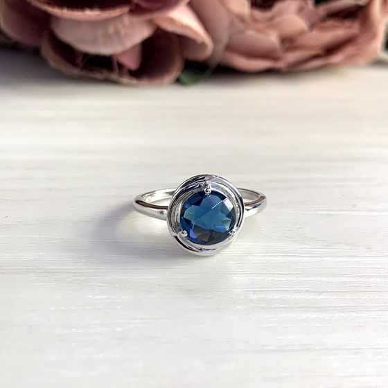 Серебряное кольцо с топазом Лондон Блю 1.645ct