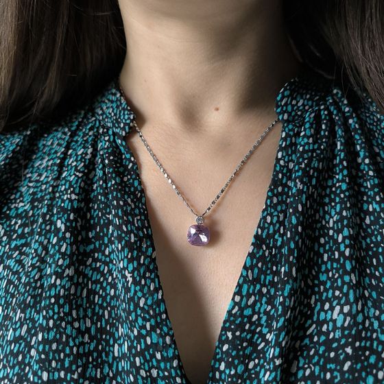 Silver pendant with phianites