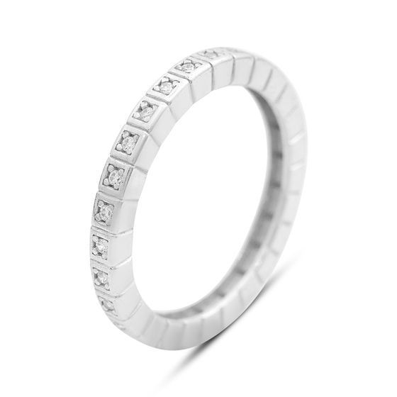 Silver ring with cubic zirconia