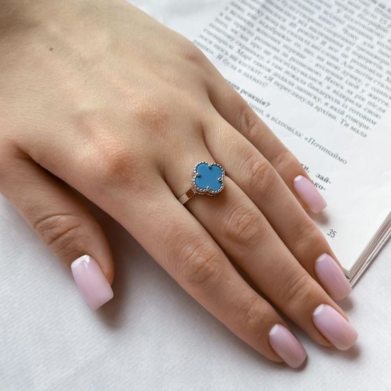 Silver ring with turquoise