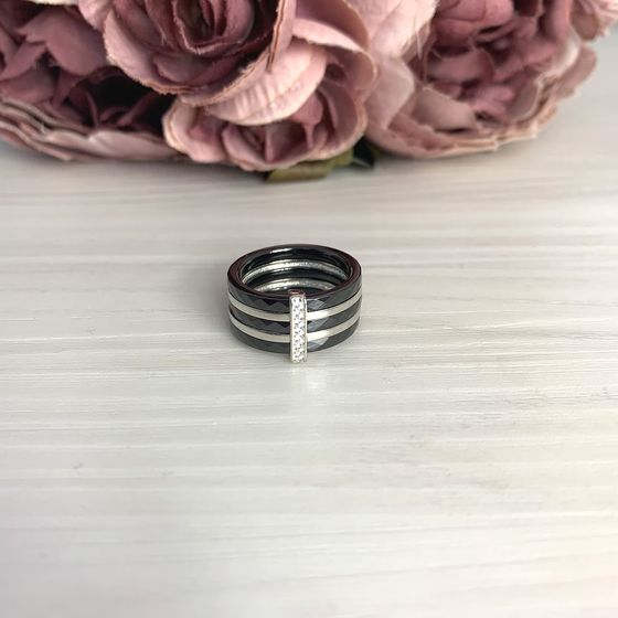Silver ring with ceramics