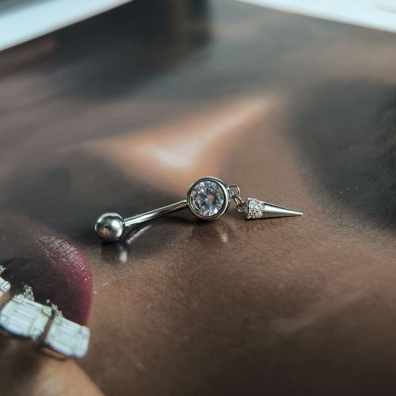 Silver piercing with phianites